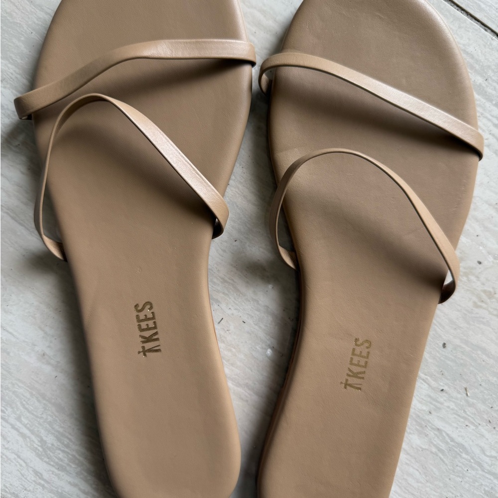 TKEES Minimalist Double-Strap Sandals in Taupe